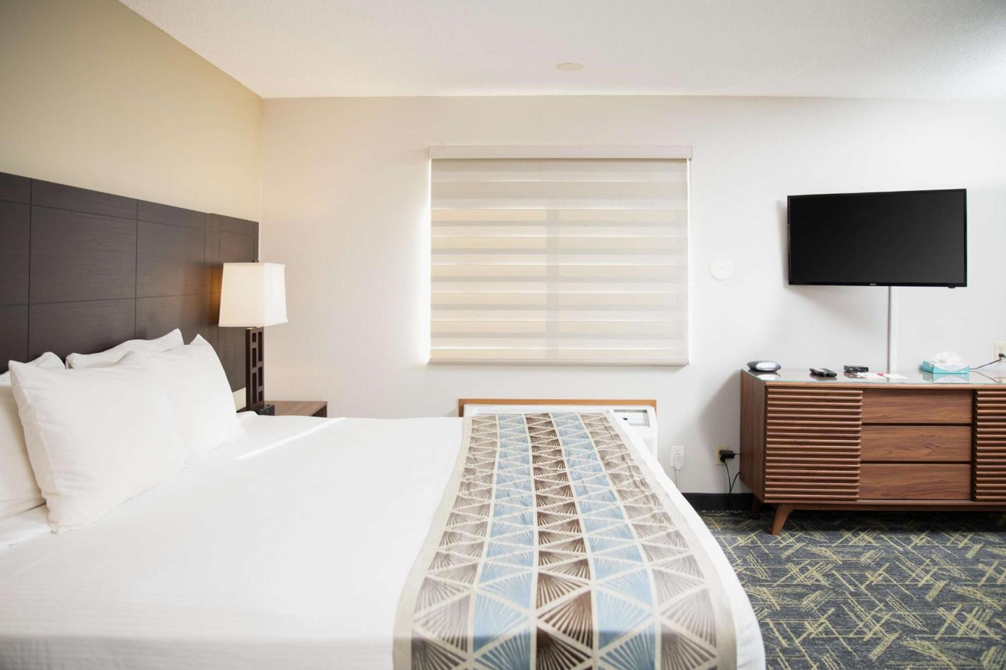 Surestay Plus By Best Western Montrose Exterior photo